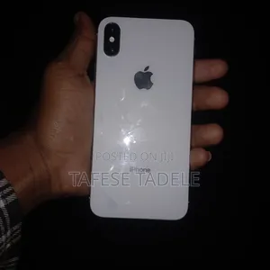 Apple iPhone X 64 GB White