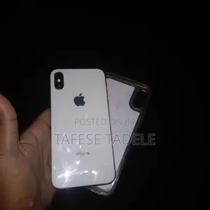 Apple iPhone X 64 GB White