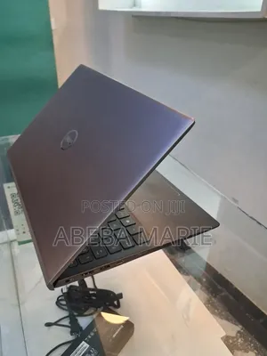 New Laptop Dell Vostro 15 5000 16GB Intel Core i5 SSD 512GB
