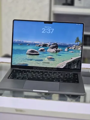 New Laptop Apple MacBook Pro 2021 M1 32GB Apple M1 Pro SSD 512GB