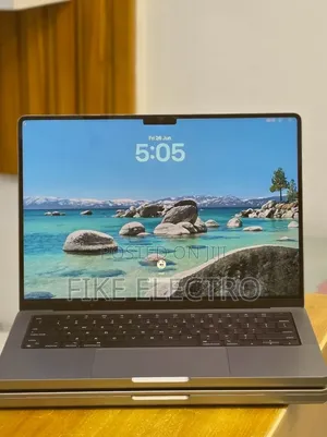 New Laptop Apple MacBook Pro 2021 M1 32GB Apple M1 Pro SSD 512GB