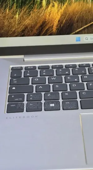New Laptop HP EliteBook 840 G11 16GB Intel Core Ultra 7 SSD 512GB
