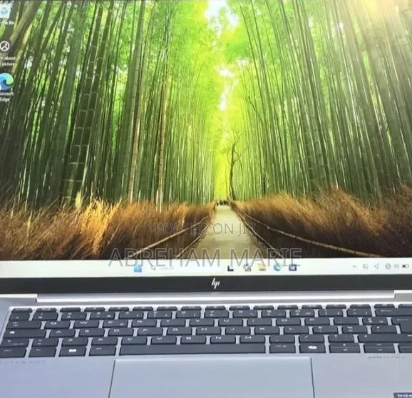 New Laptop HP EliteBook 840 G11 16GB Intel Core Ultra 7 SSD 512GB