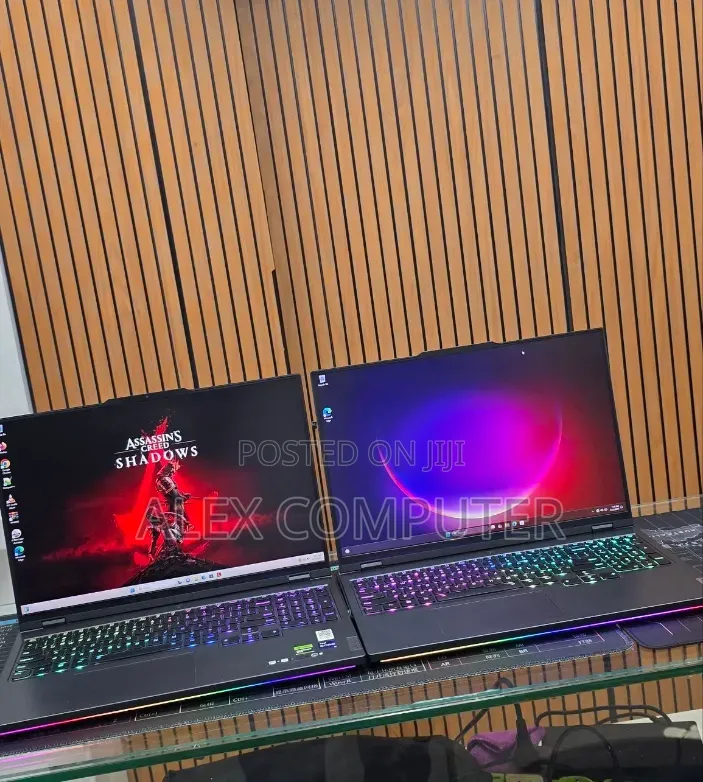 New Laptop Lenovo Legion Pro 7 48GB Intel Core i9 SSD 1T