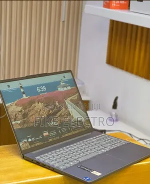 New Laptop Lenovo IdeaPad S300 16GB Intel Core i7 SSD 512GB