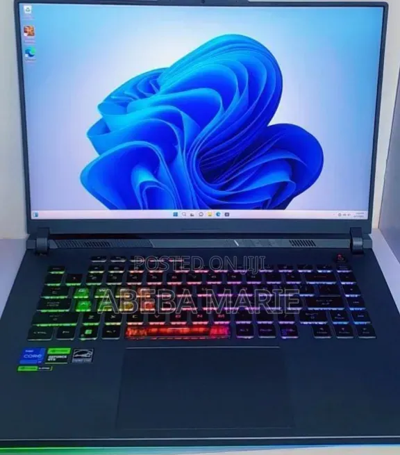 New Laptop Asus ROG Strix G16 G614 16GB Intel Core i7 SSD 1T