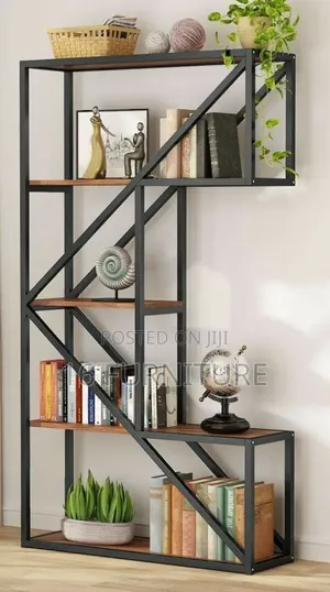 Arc Display Book Shelf