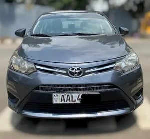 Toyota Yaris 2014 Gray