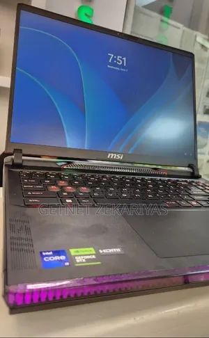 New Laptop MSI Raider GE68HX 13VI-202US 16GB Intel Core i9 SSD 1T