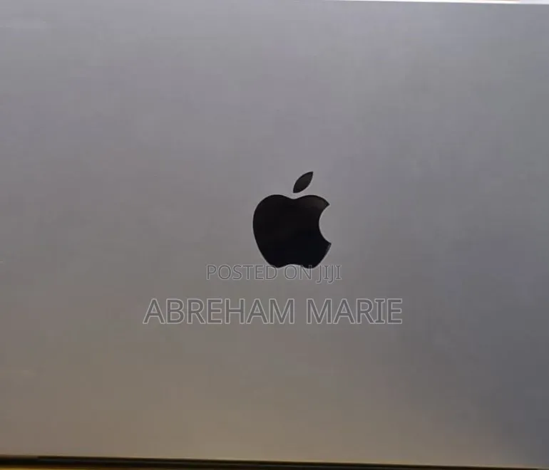 New Laptop Apple MacBook Pro 2021 M1 32GB Apple M1 Pro SSD 512GB