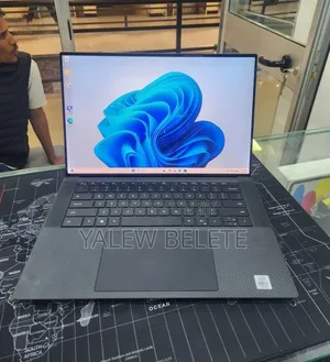 New Laptop Dell XPS 15 16GB Intel Core i7 SSD 512GB