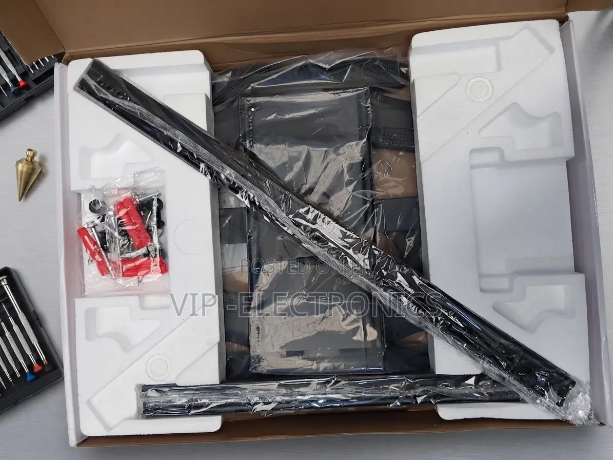 Popular Flexible TV Full Motion Cantilever TV Mount 40 90”inch