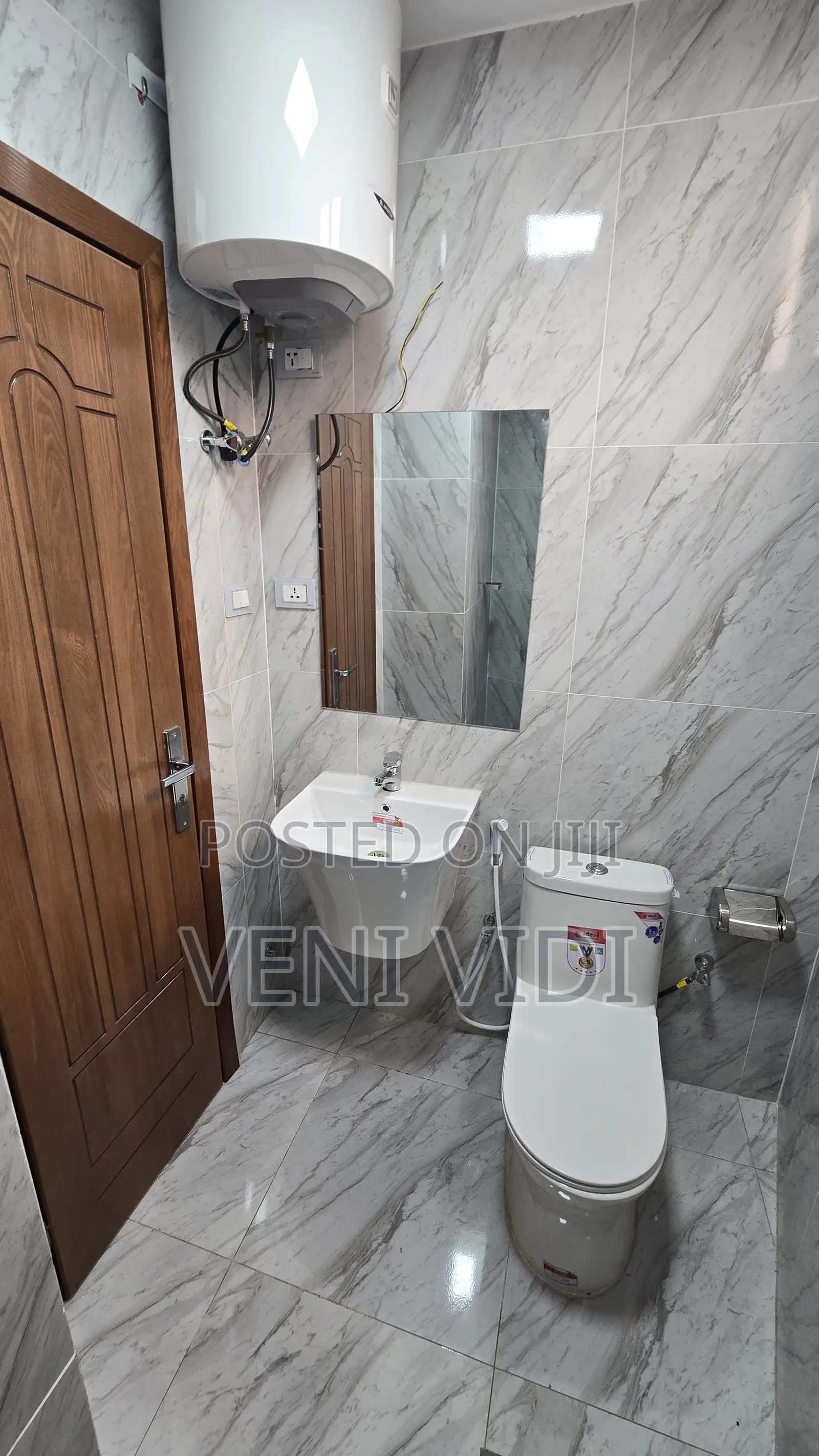 2bdrm Apartment in Hiya, Yeka for sale