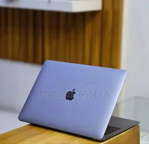 New Laptop Apple MacBook Air 2020 M1 16GB Apple M1 SSD 256GB