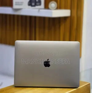 New Laptop Apple MacBook Air 2020 M1 16GB Apple M1 SSD 256GB