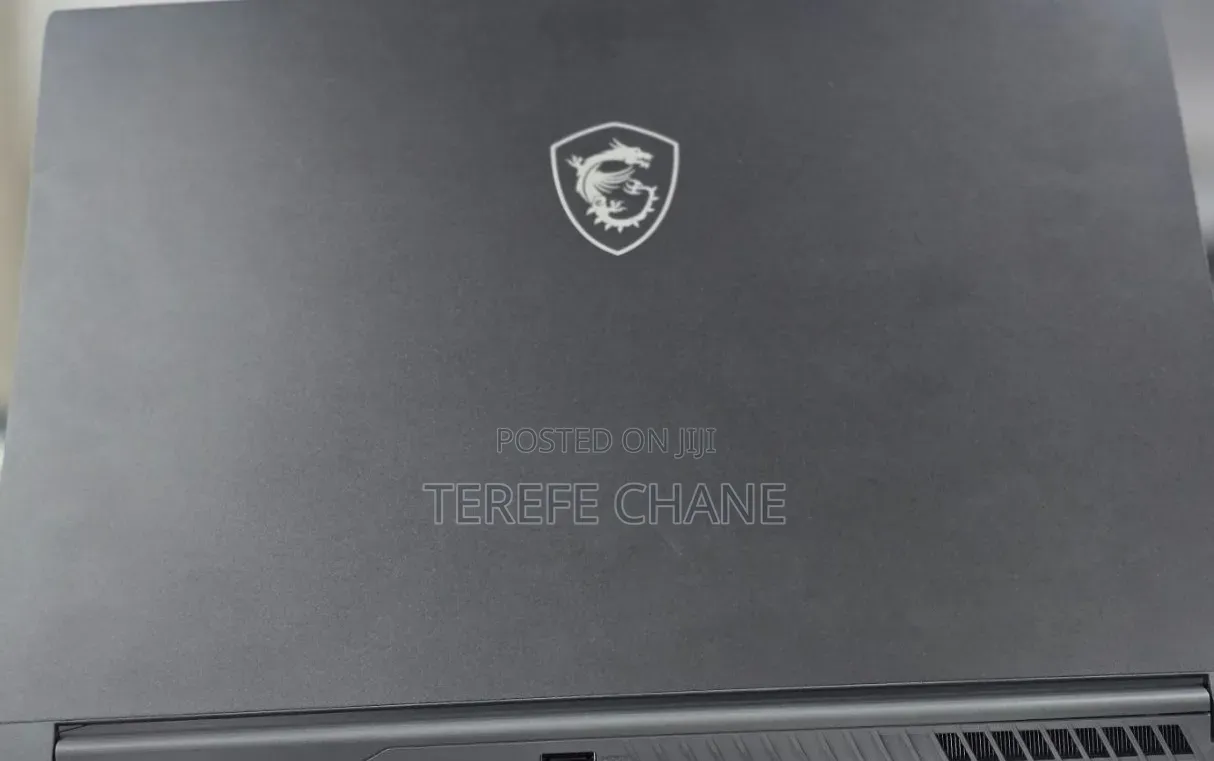 New Laptop MSI GF65 Thin 10UE 16GB Intel Core i5 SSD 1T