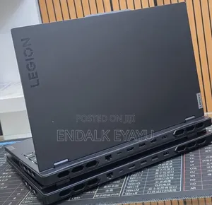 New Laptop Lenovo Legion Pro 7 48GB Intel Core i9 SSD 1T