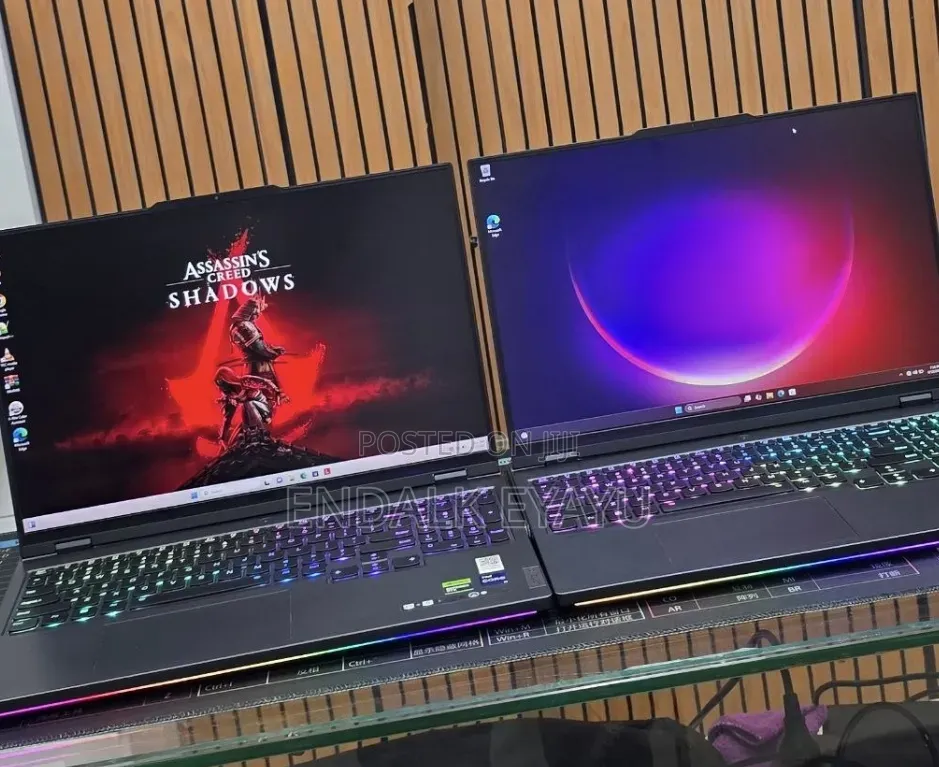 New Laptop Lenovo Legion Pro 7 48GB Intel Core i9 SSD 1T