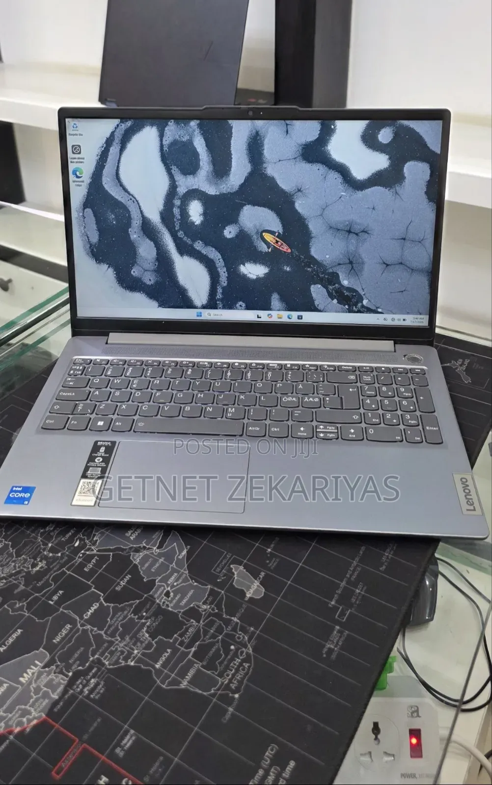 New Laptop Lenovo Ideapad S145-15 8GB Intel Core i5 SSD 512GB