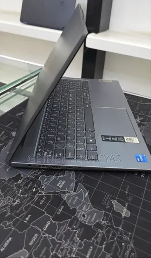 New Laptop Lenovo Ideapad S145-15 8GB Intel Core i5 SSD 512GB