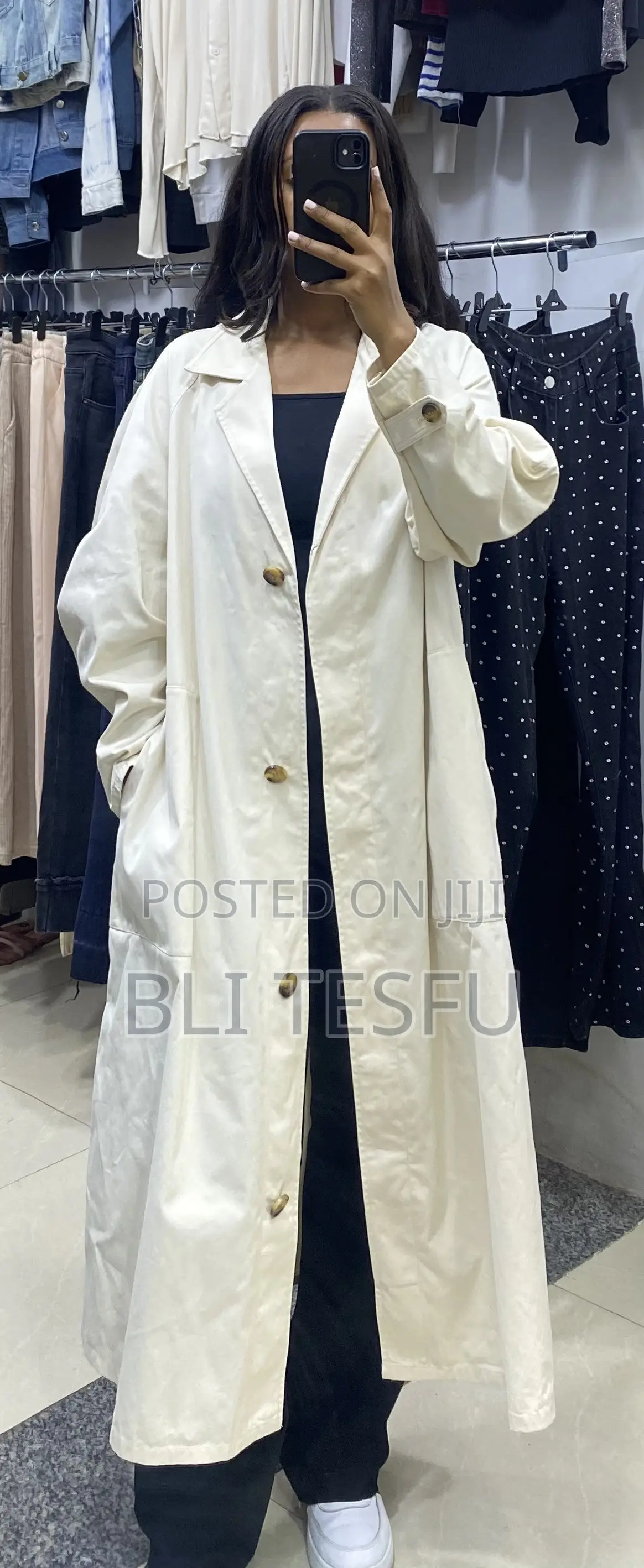 White Gawn Coat