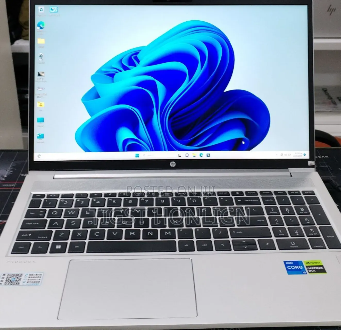New Laptop HP ProBook X360 455 G9 16GB Intel Core i5 SSD 512GB