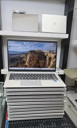 New Laptop HP EliteBook 840 G10 16GB Intel Core i7 SSD 512GB
