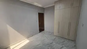 2bdrm Apartment in Hiya Real-Estate, Yeka for sale