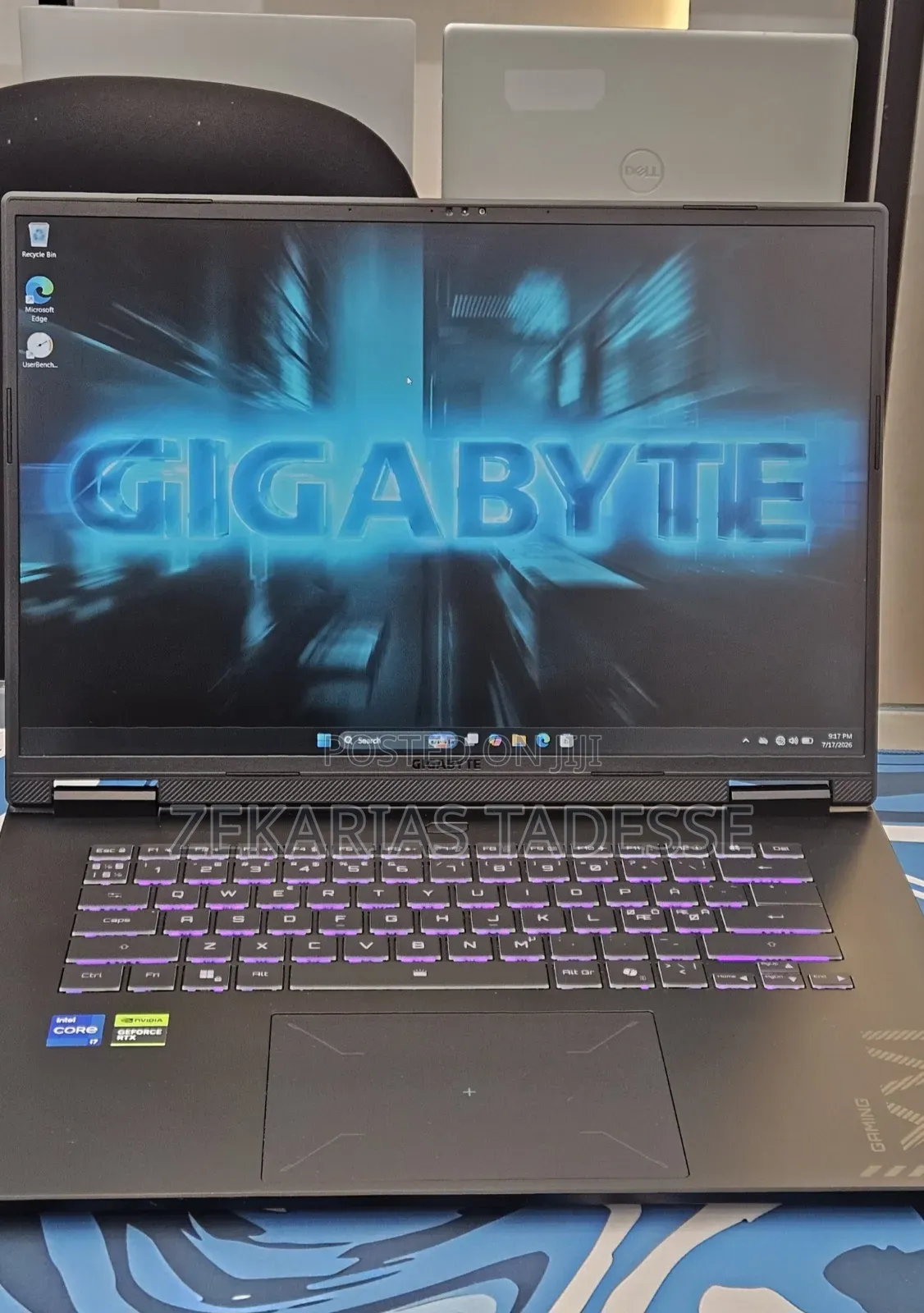 New Laptop Gigabyte GAMING A16 16GB Intel Core i7 SSD 1T