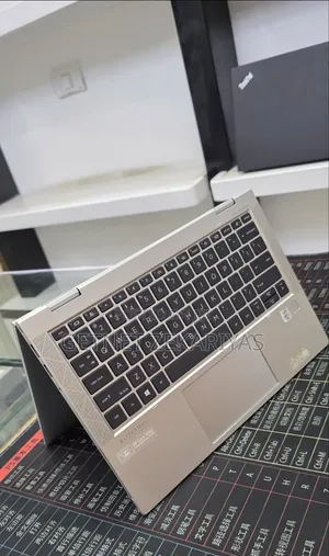 New Laptop HP EliteBook 830 G7 16GB Intel Core i7 SSD 512GB