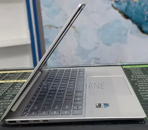 New Laptop HP Pavilion 14 16GB Intel Core i7 SSD 1T