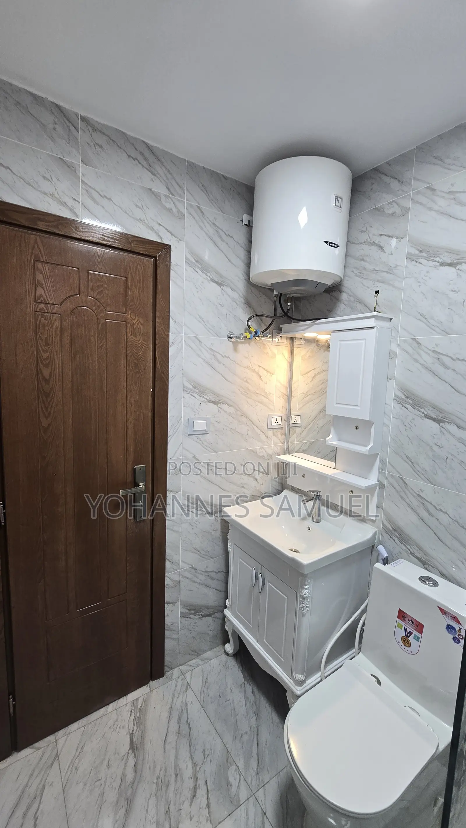 2bdrm Apartment in Hiya Real-Estate, Yeka for sale