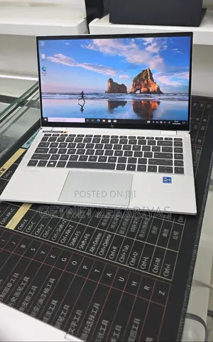 New Laptop HP EliteBook 1040 G8 16GB Intel Core i7 SSD 512GB