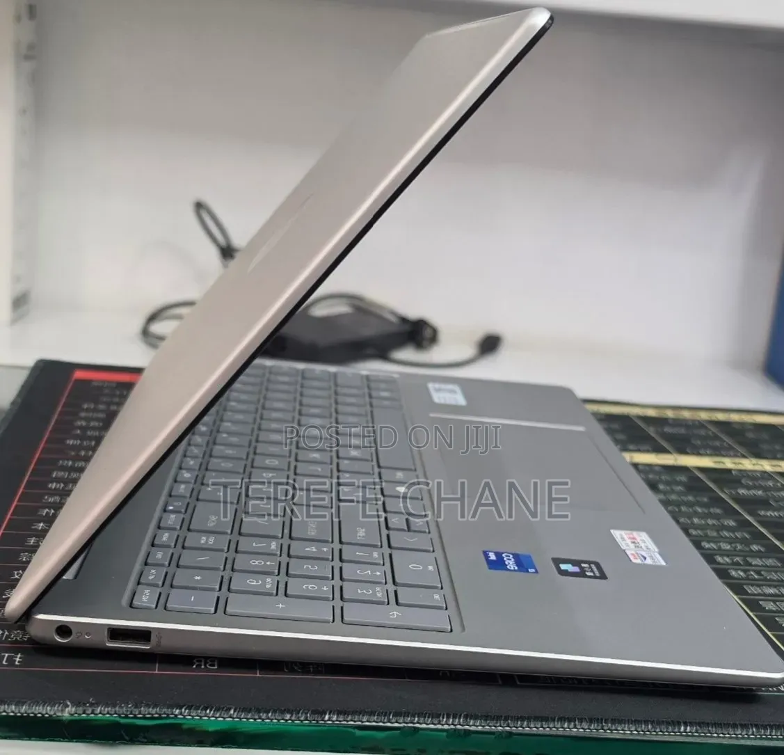 New Laptop HP Stream Notebook 16GB Intel Core i7 SSD 1T