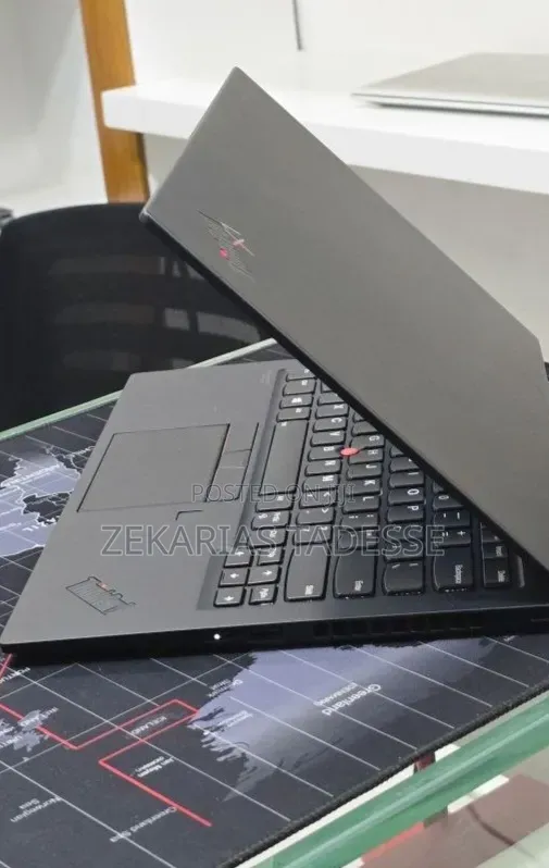 New Laptop Lenovo ThinkPad Yoga 16GB Intel Core i7 SSD 512GB