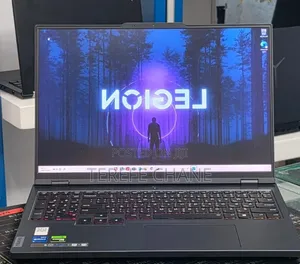 New Laptop Lenovo Legion Pro 7 16GB Intel Core i7 SSD 1T