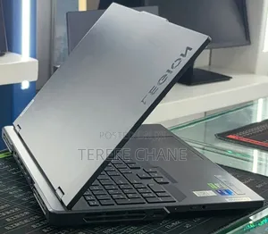 New Laptop Lenovo Legion Pro 7 16GB Intel Core i7 SSD 1T