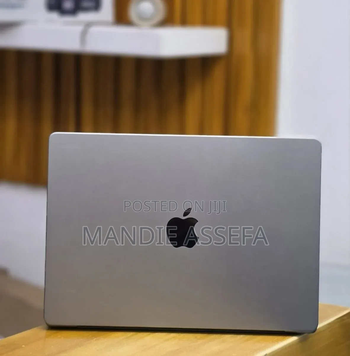 New Laptop Apple MacBook Pro 2021 M1 32GB Apple M1 Pro SSD 512GB