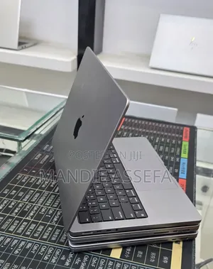 New Laptop Apple MacBook Pro 2021 M1 16GB Apple M1 Pro SSD 512GB