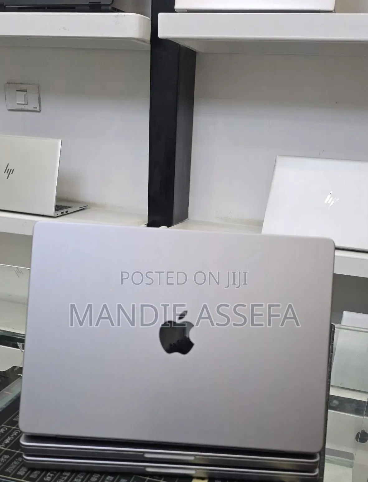 New Laptop Apple MacBook Pro 2021 M1 16GB Apple M1 Pro SSD 512GB