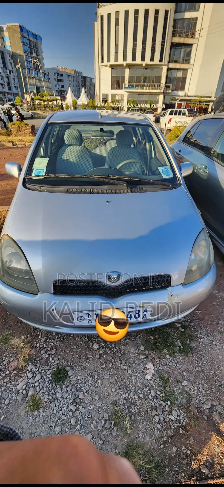 Toyota Vitz 2001 Silver