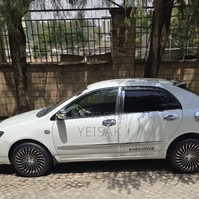 Toyota Corolla 2007 White