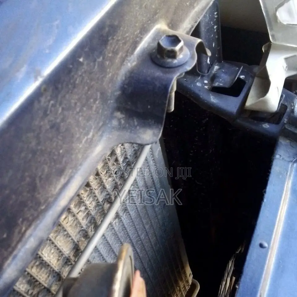 Toyota Vitz 2001 Blue