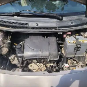 Toyota Yaris 2010
