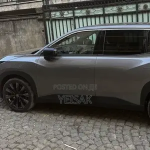 Toyota bZ3 2025 Gray