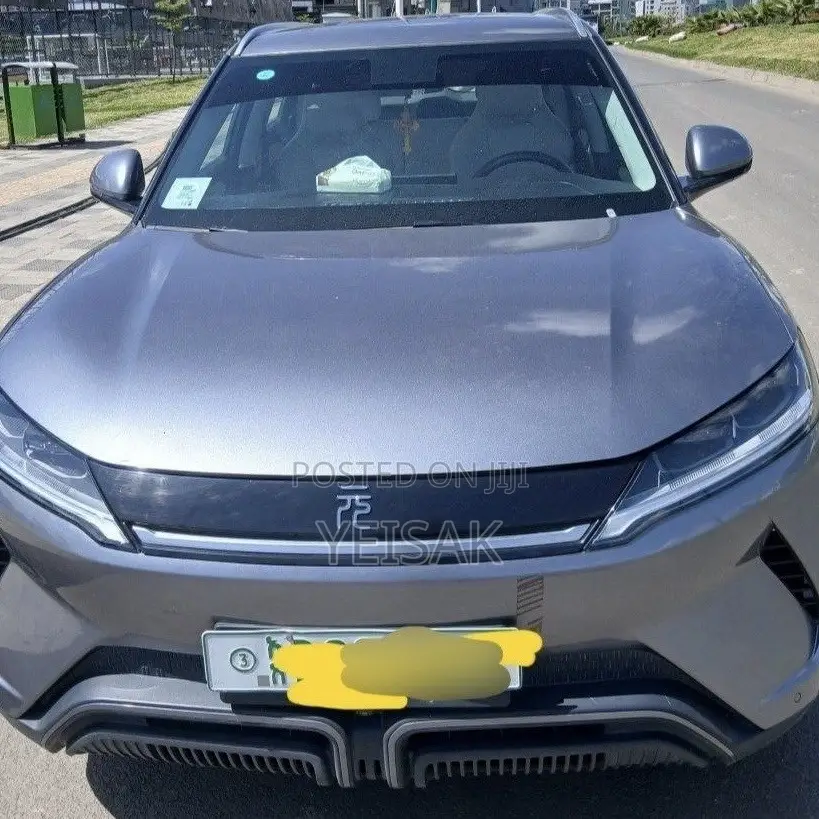 BYD Yuan Up 2025 Gray