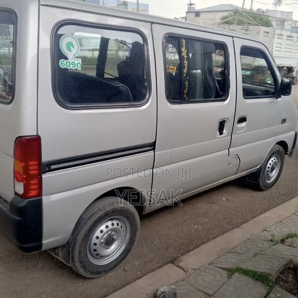 Suzuki APV Minibus 2023 Silver