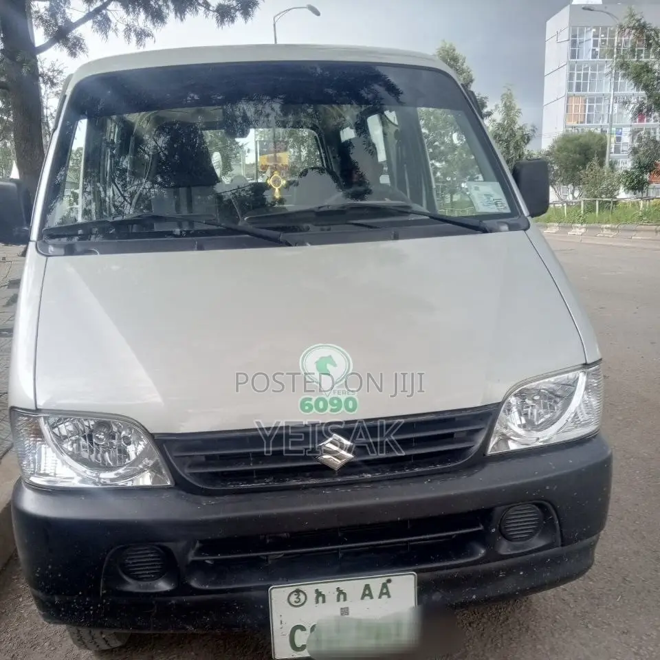 Suzuki APV Minibus 2023 Silver