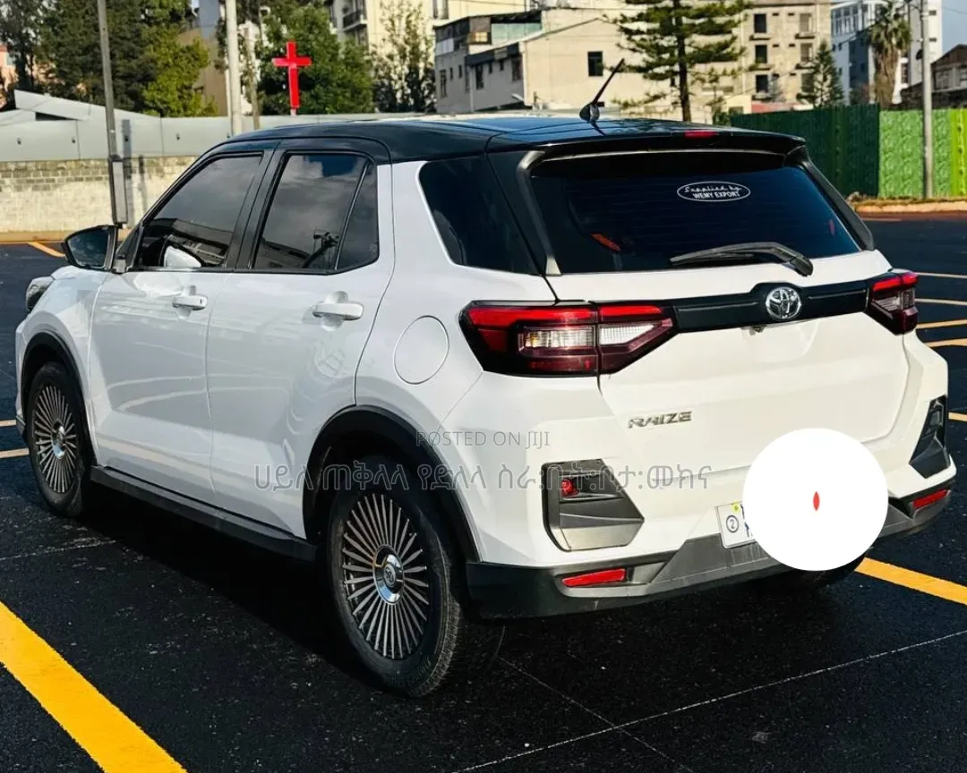 Toyota Raize 2022 Purple