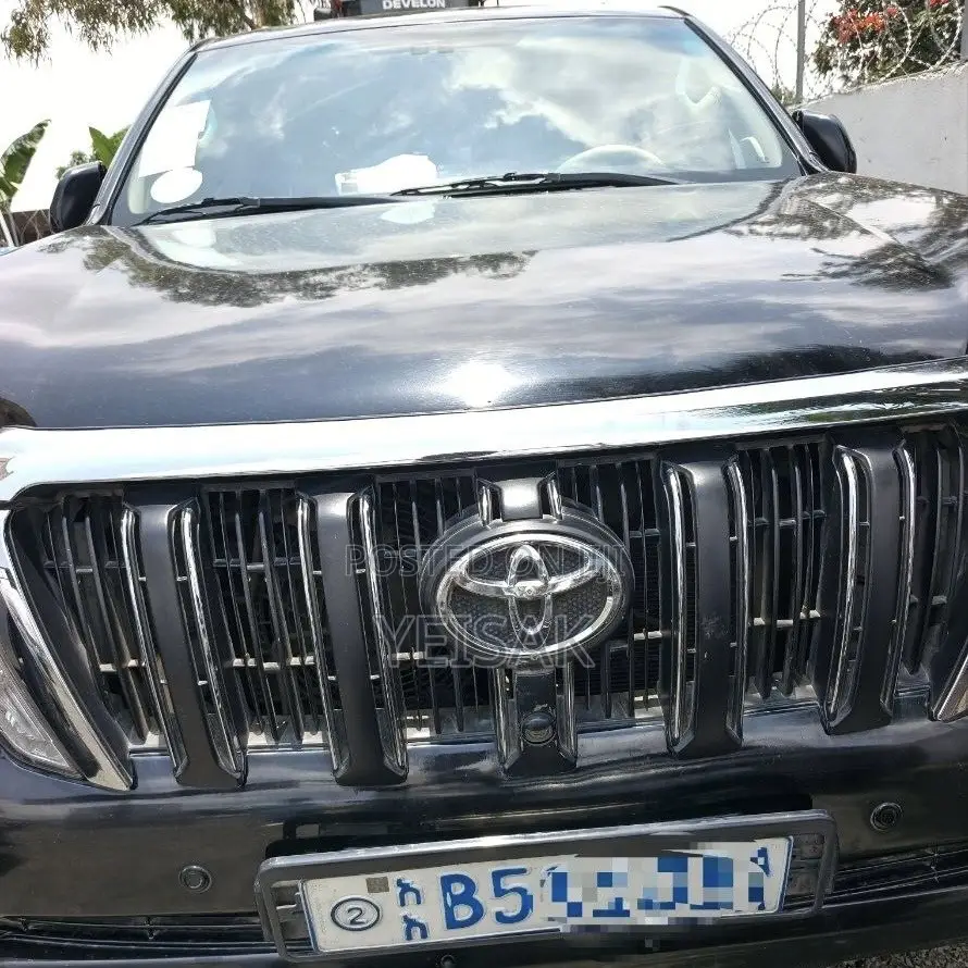 Toyota Land Cruiser 2014 Black